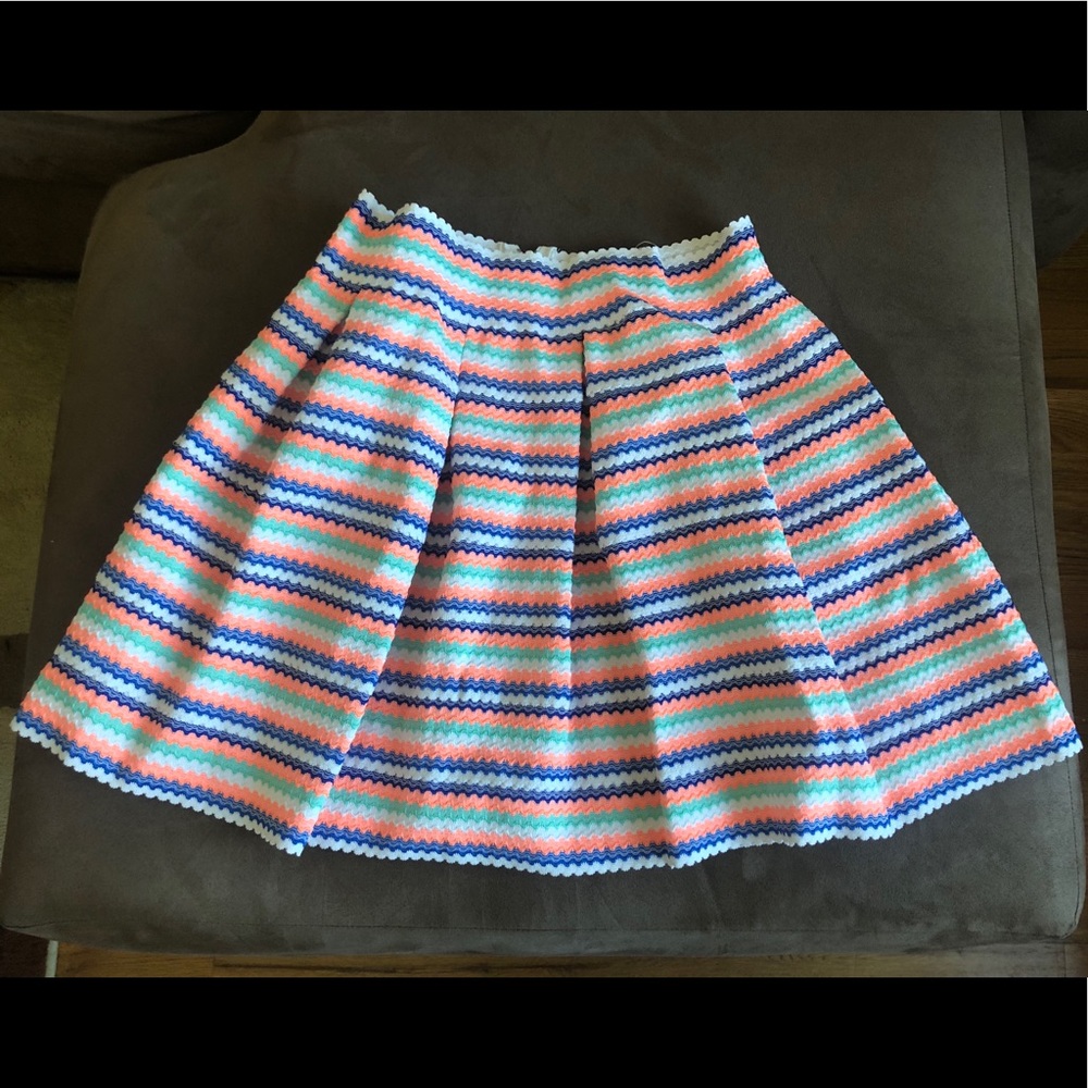 Mi Ami (Francesca’s) multi colored skirt
